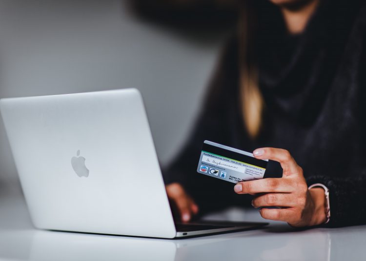 encourage customers to buy